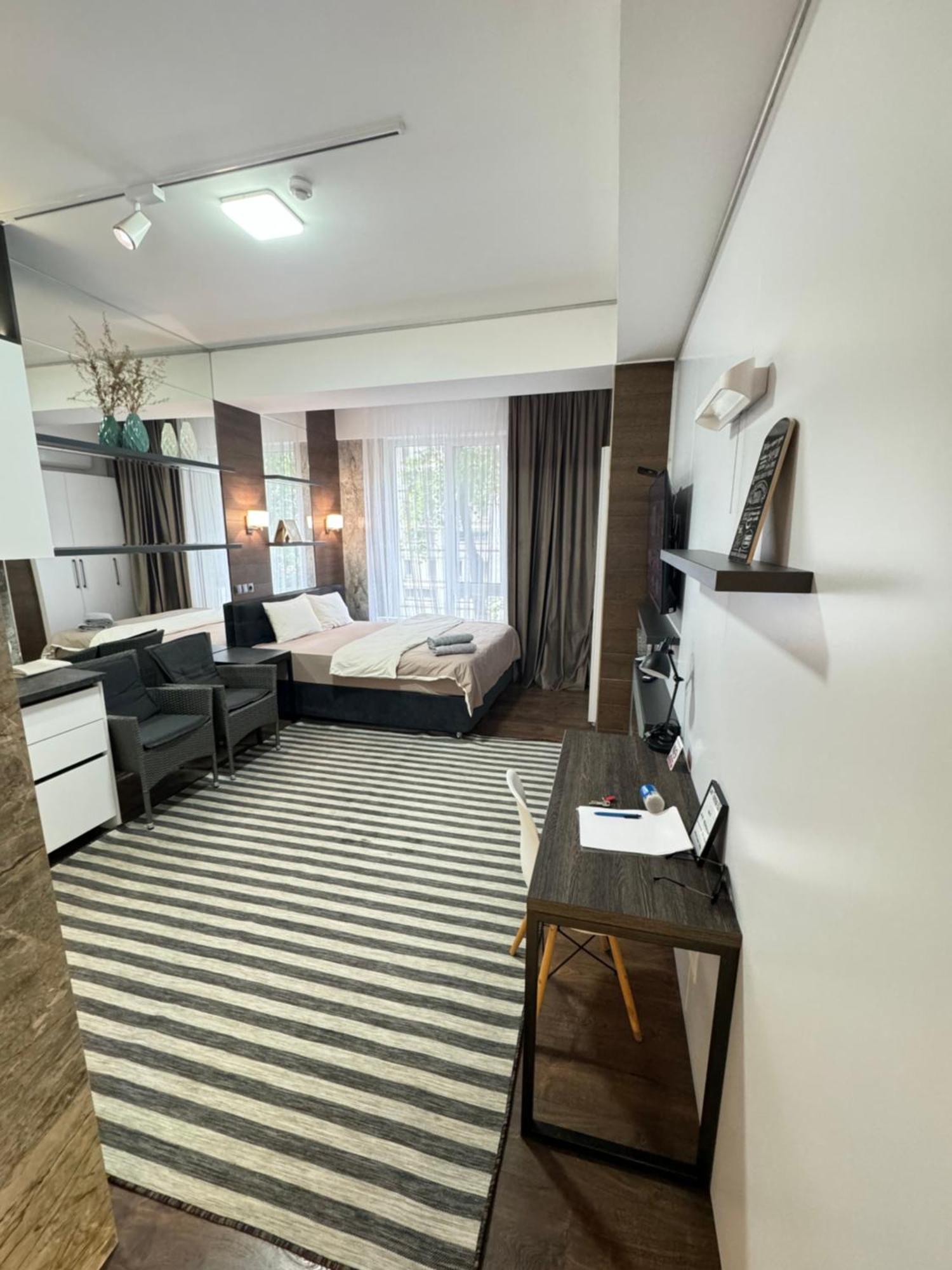 Rentnow Modern Lux Apartment In Centre Chisináu Exterior foto