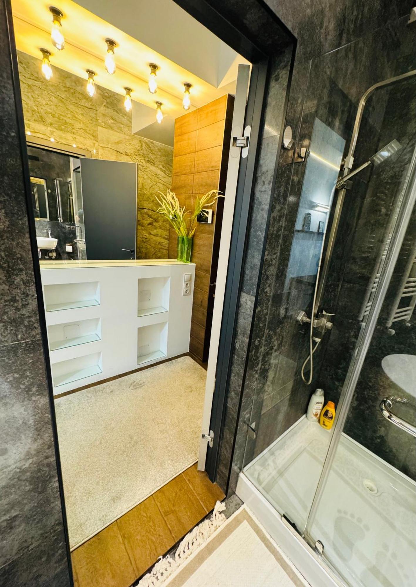 Rentnow Modern Lux Apartment In Centre Chisináu Exterior foto