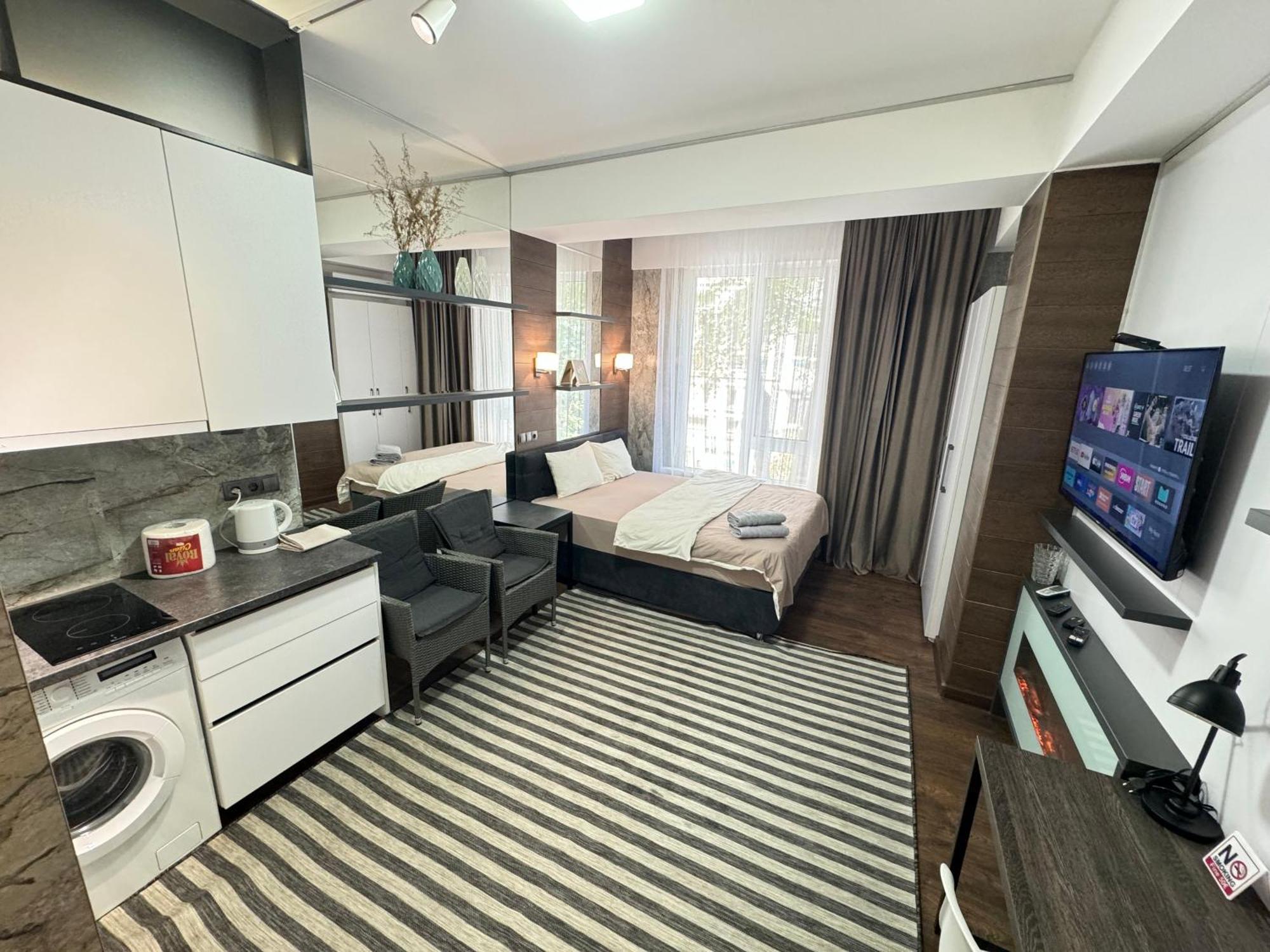 Rentnow Modern Lux Apartment In Centre Chisináu Exterior foto
